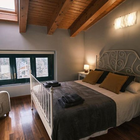 Magnolia Can Mateu, Bonito Apartamento Centrico Con Parking Camprodon Eksteriør billede